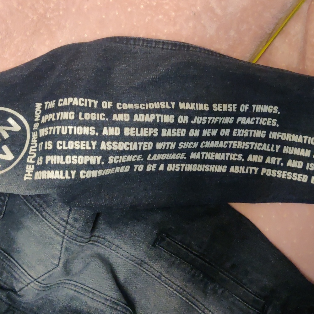 Reason Jean Jacket Size Medium - image 6